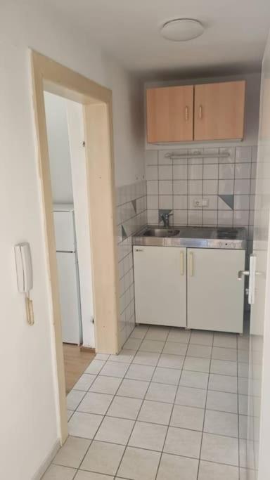 Apartment Mit 2 Betten Inklusive Gratis Parkplatz กราซ ภายนอก รูปภาพ